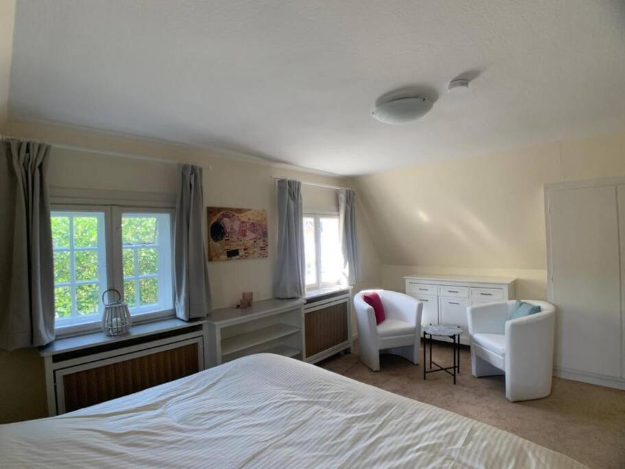 Top Lage! Charmantes Landhaus 5 Geh-Min V. Strand Timmendorfer Strand Exterior foto